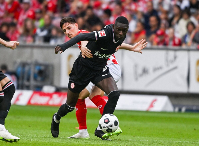 法兰克福对霍芬海姆 法兰克福对霍芬海姆